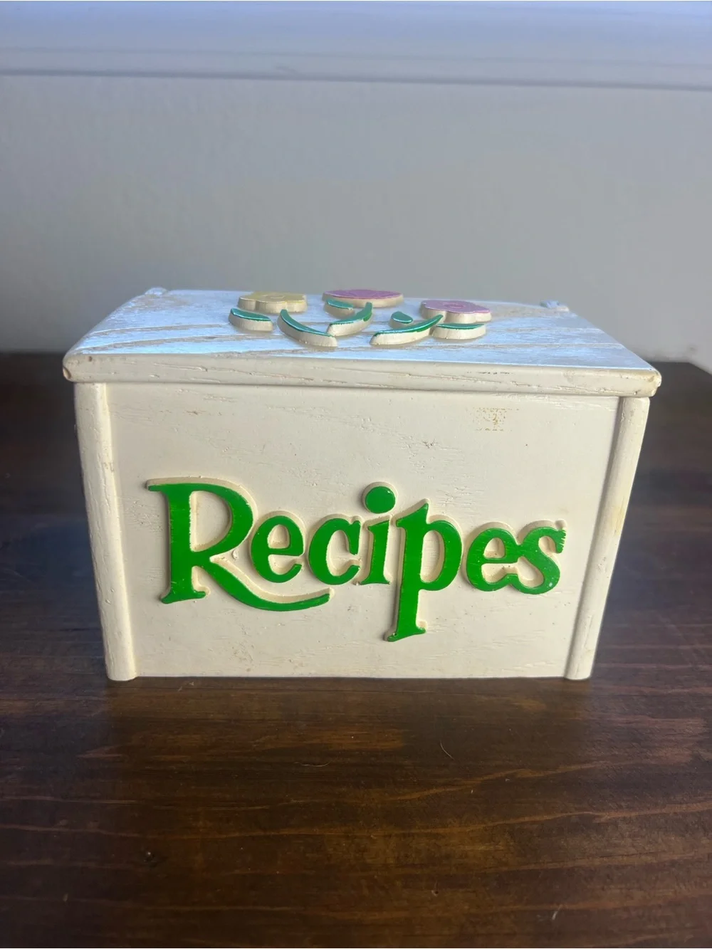 Vintage 60s wooden Floral Recipe Box